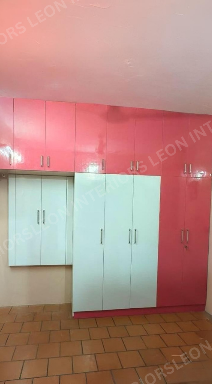 specialized in Modular Kitchen units development and Kitchen interior design